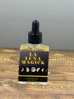 “La Luna Magick” ritual oil